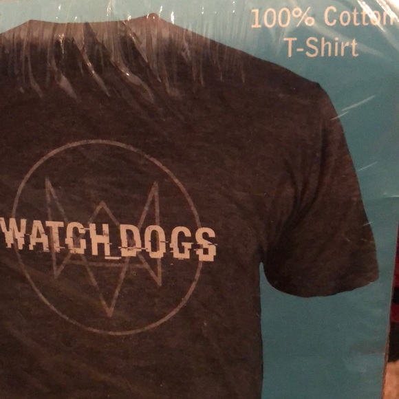 Never worn shirt in package, size men’s small - Picture 2 of 8